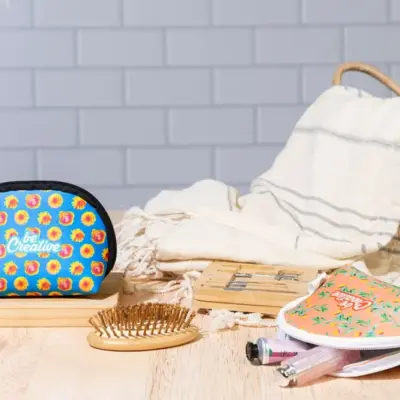 Egyedi RPET kozmetikai táska – CreaBeauty Soft S, fekete