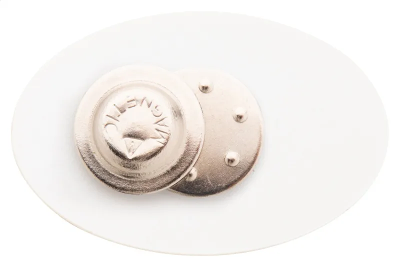 Mágneses kitűző – DomeBadge, fehér