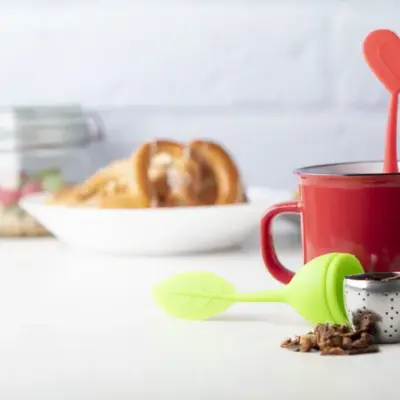 Teatojás, szív – Jasmin, piros